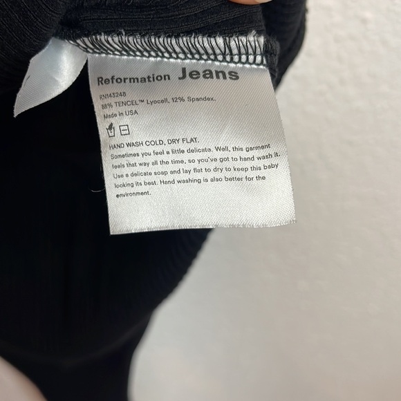 Reformation Jeans Black Sleeveless Bodysuit Size Large - Picture 5 of 6